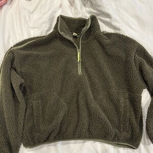 Old Navy Sherpa quarter zip in green